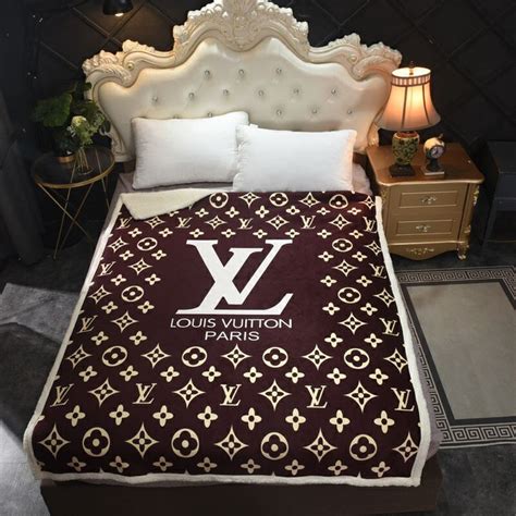 povlečení louis vuitton|louis vuitton lightweight blanket.